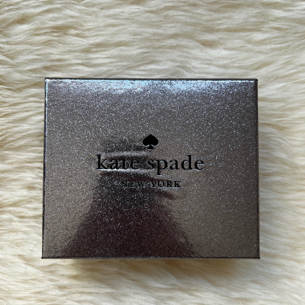 Kate Spade Deep Red Card Holder - Picture 4 of 4